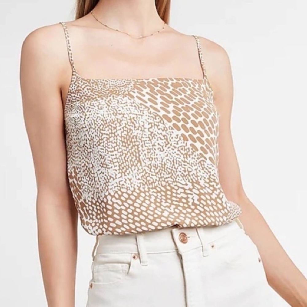 NWT! Womenβs Express Tan Animalβ Print Tank-Size L